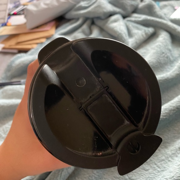 Selena Queen of Cumbia Cup - Picture 5 of 5